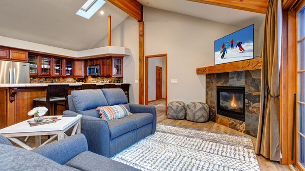 19 Main Street Lookout - a SkyRun Park City Property - Beautifully Furnished Living Room