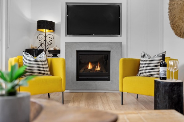 Living / Lounge areas