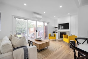 Living / Lounge areas