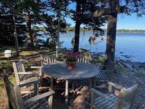 Enjoy picnic dinners by the shore or jump into the swing an count lobster boats.