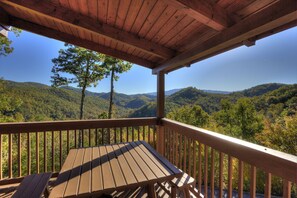 Amazing Views - Sip coffee, cold beverage, or dine outside with the best views in Pigeon Forge/Wears Valley!