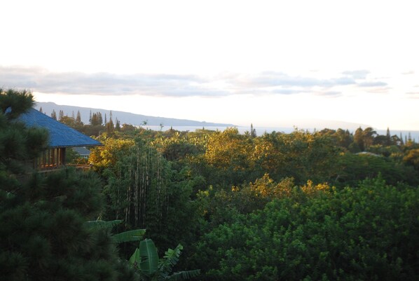 Pole House Overlooks West Maui Mountains and Ocean
