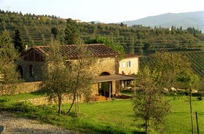 The Accommodation :
The “Capanna” with its veranda and
garden.