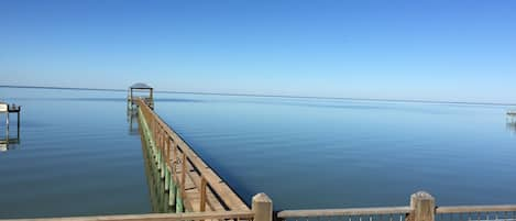 Private 385' pier on Copano Bay