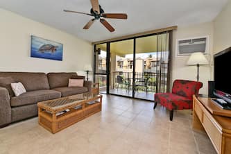 Newly Remodeled Oceanview 1BD/2 Bath at Popular Kamaole Sands