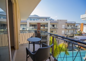 Pavilion 709, Balcony. (MyPVRentals)