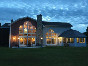 Exterior with lawn 