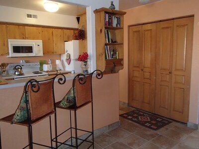 Family and Pet Friendly Condominium in Moab by Golf Course 