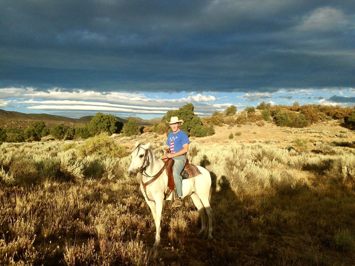 Secluded rental on 40 acre ranch.