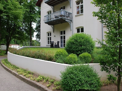 Gutshaus Hohen Niendorf Wohnung 04 mit Sauna und Kamin nahe der Ostsee