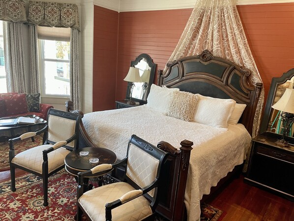 Ebony Rouge Suite is spacious yet  intimate with KING SIZE BED. 