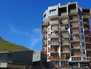 Cielo, Costruzione, Giorno, Proprietà, Finestra, Nube, Palazzone, Urban Design, Condominio, Zona Residenziale