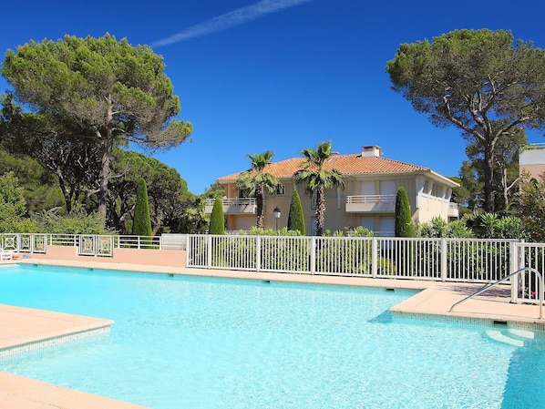 Propriété, Piscine, Bâtiment, Immobilier, Biens, Maison, Zone Résidentielle, Villa, Vacances, Loisir