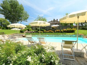 Plant, Water, Sky, Cloud, Furniture, Umbrella, Tree, Flower, Outdoor Furniture, Swimming Pool