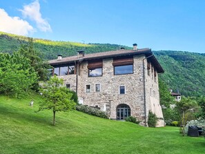 Arbuste, Zone Rurale, Chalet, Ferme, Jardin, Station De Montagne, Biens, Vallée, Village, Hacienda