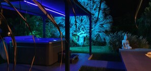 Jacuzzi de nuit éclairage led