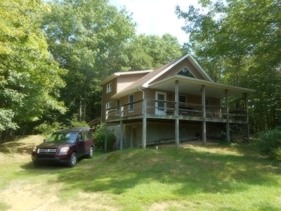 Mountain views, total seclusion Southern Bedford County, PA - Big Discounts!