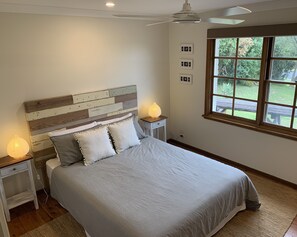 Main Queen bedroom, overhead fan