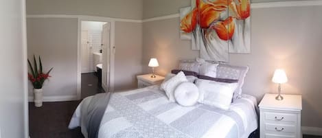 Master Bedroom - King Bed with ensuite access to bathroom