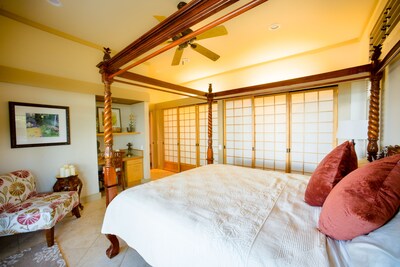 Rare Beauty and Luxury at Kealakekua Bay