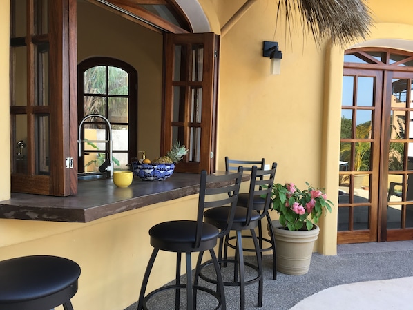 kitchen patio