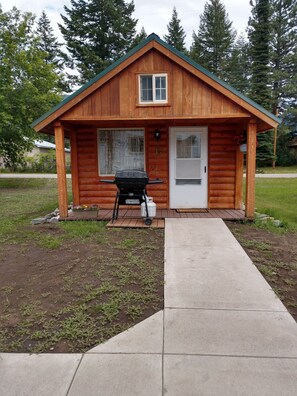 Welcome to Kozy Cabin B!