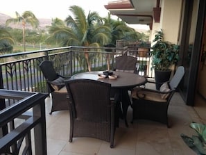 Mountain golf views in lanai of 3-bedroom villa