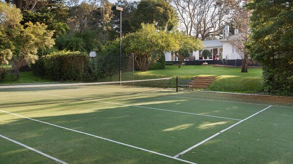 Sport court