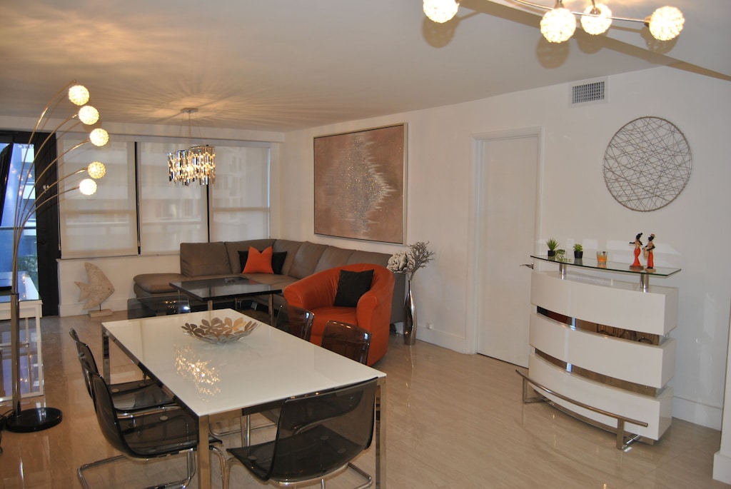 Updated, 2 Bedroom, 2 bathroom, Sleeps 6, at The Alexander Ocean Front Resort