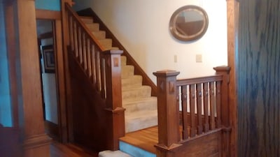 Cozy Room in Historical Home near Mayo Clinic