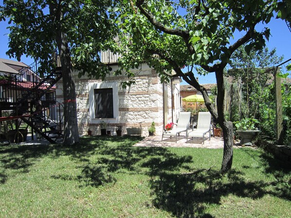 An overview of your holiday home, Majella Garden  & patio, relax and enjoy.