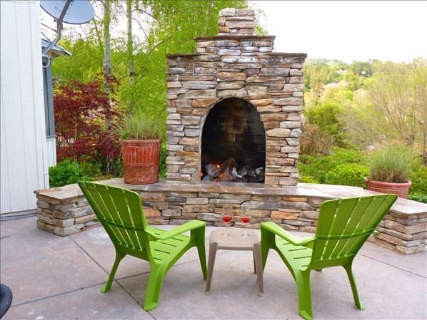 Your own patio and outside gas fireplace