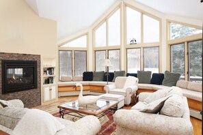 Oversized Windows Provide Commanding Private River and Mountain Views
