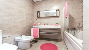 Master Suite Bathroom