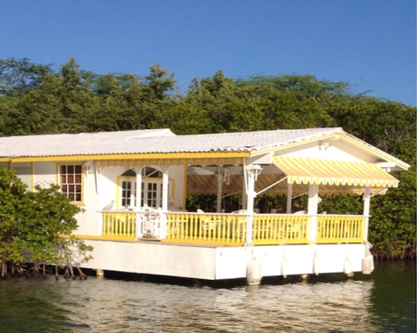 Lovely Cottage on Stilts  