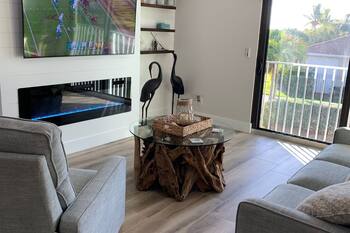 COMPLETEY REMODEL \nWaterfront Villa, 2 bedrooms 2 Baths. Sleeps 4