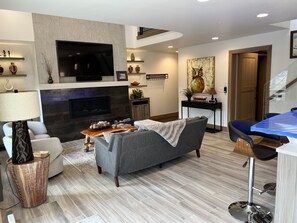 Living room daytime

