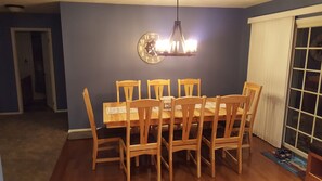 Hickory table and chairs for 8 or can be converted for 6.