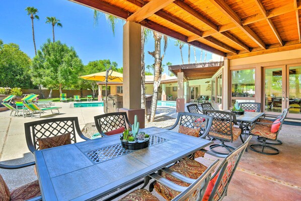 Scottsdale Vacation Rental | 5BR | 5BA | 5,000 Sq Ft | Step-Free Access