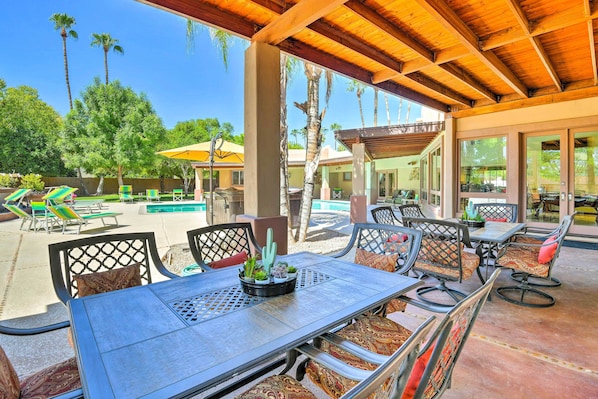 Scottsdale Vacation Rental | 5BR | 5BA | 5,000 Sq Ft | Step-Free Access