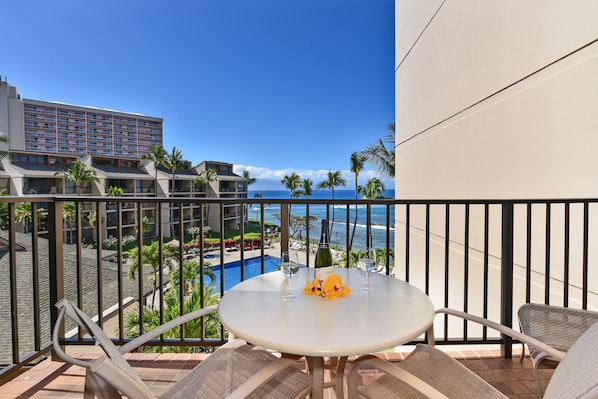 Kaanapali Shores 403 lanai with ocean view1
