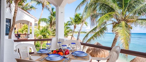 Luna Azul #4 Balcony with an Outside Dining Area