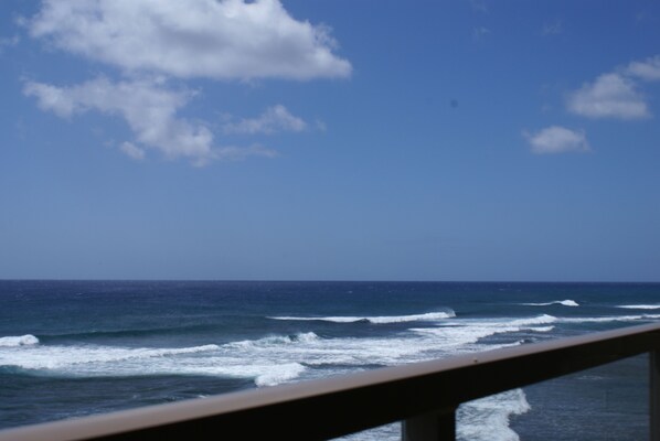 Toyabrown Penthouse - View looking west from lanai