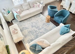 LIVING ROOM OPEN CONCEPT