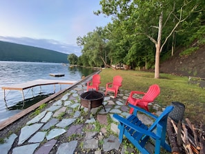 Beautiful lakefront fire-pit area to watch the sunset and roast marshmallows. 