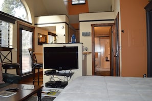 View of the kitchen ceiling area 