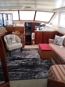 The Real Liveaboard Experience. Cruise Included