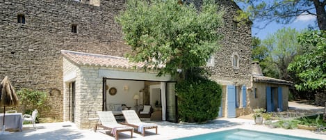 17th Century stone house  -  stylish contemporary interior. 