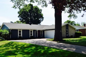 Parking available in the driveway for 4 cars.  Street parking is also available.