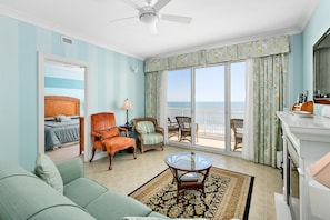 Oceanfront Living Area 